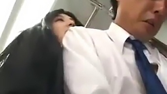 Public Bus Handjob With A Stunning Asian Babe