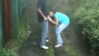 Mature Indian Couple Shows Off Their Blowjob Skills In Public