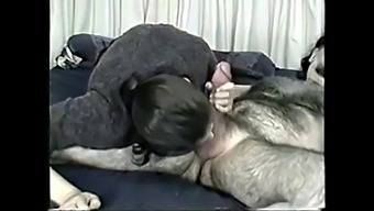 Authentic Middle Eastern Beauty Performs Oral Pleasure