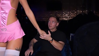 A Seductive Stripper Pleasures A Hard Cock In A Vip Treatment