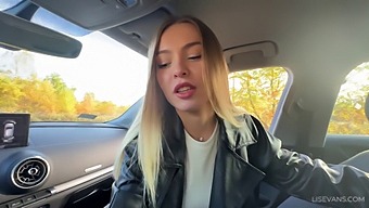 Exclusive Hd Video Of A Babe Getting Saved And Blowing A Guy
