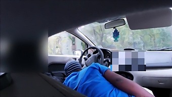 Chicago Escorts Give A Blowjob In A Run-Down Neighborhood