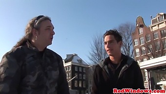 Deep Throat Dutch Girl Receives Cumshot