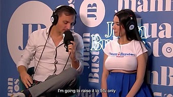Verified Amateur Ambarprada'S Wild Ride In The Sex Machine