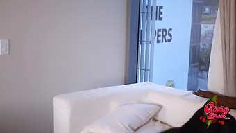 Part 4: Massage Therapist'S Favorite Customer