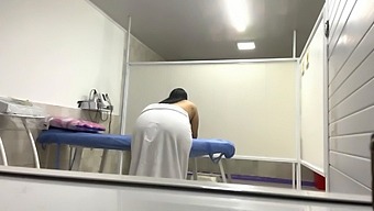 Latina Nurse With Big Natural Tits Massages Oil Onto A Plump Patient'S Rear